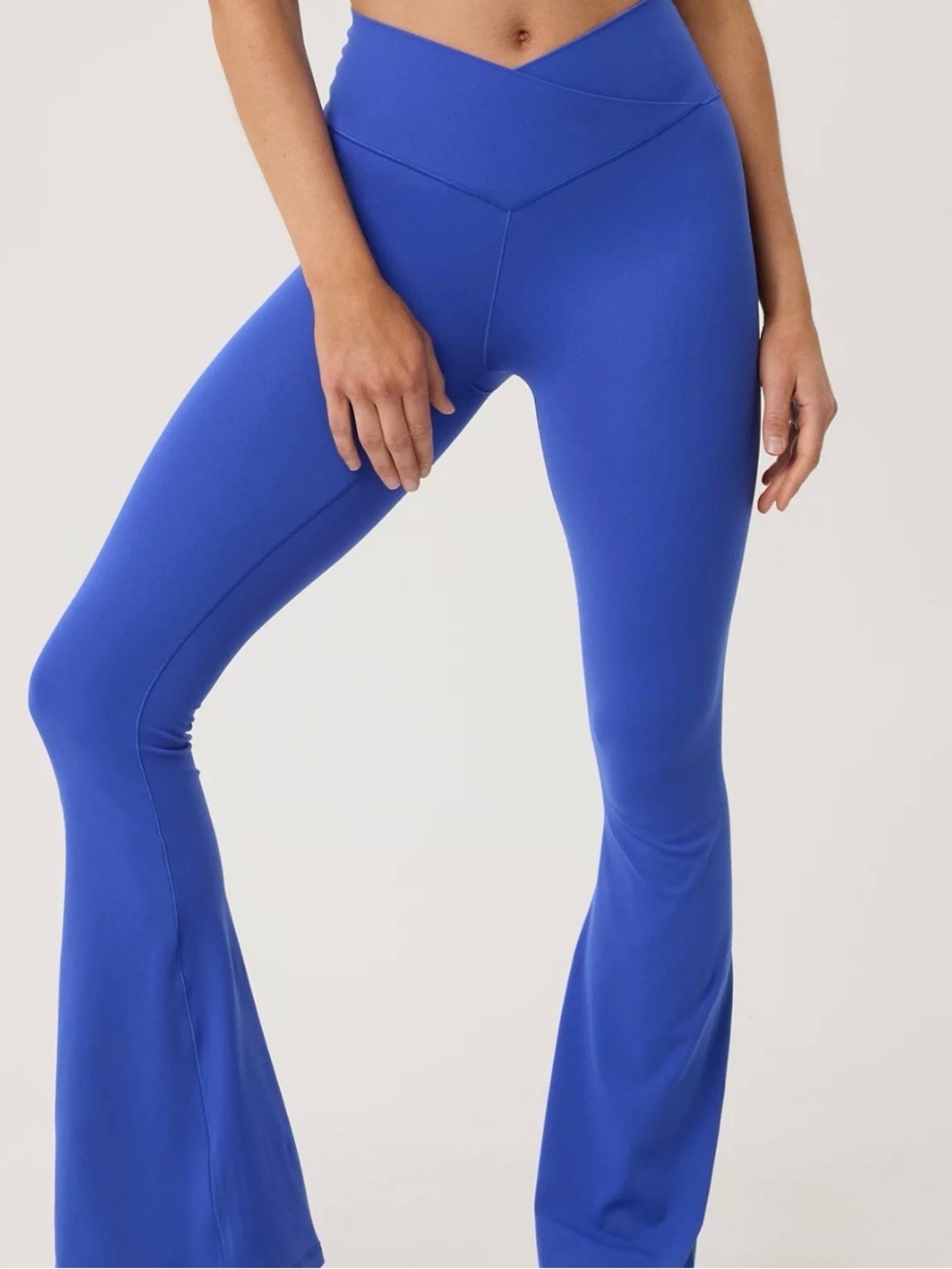 OFFLINE By Aerie Real Me High Waisted Crossover Flare Legging S never worn